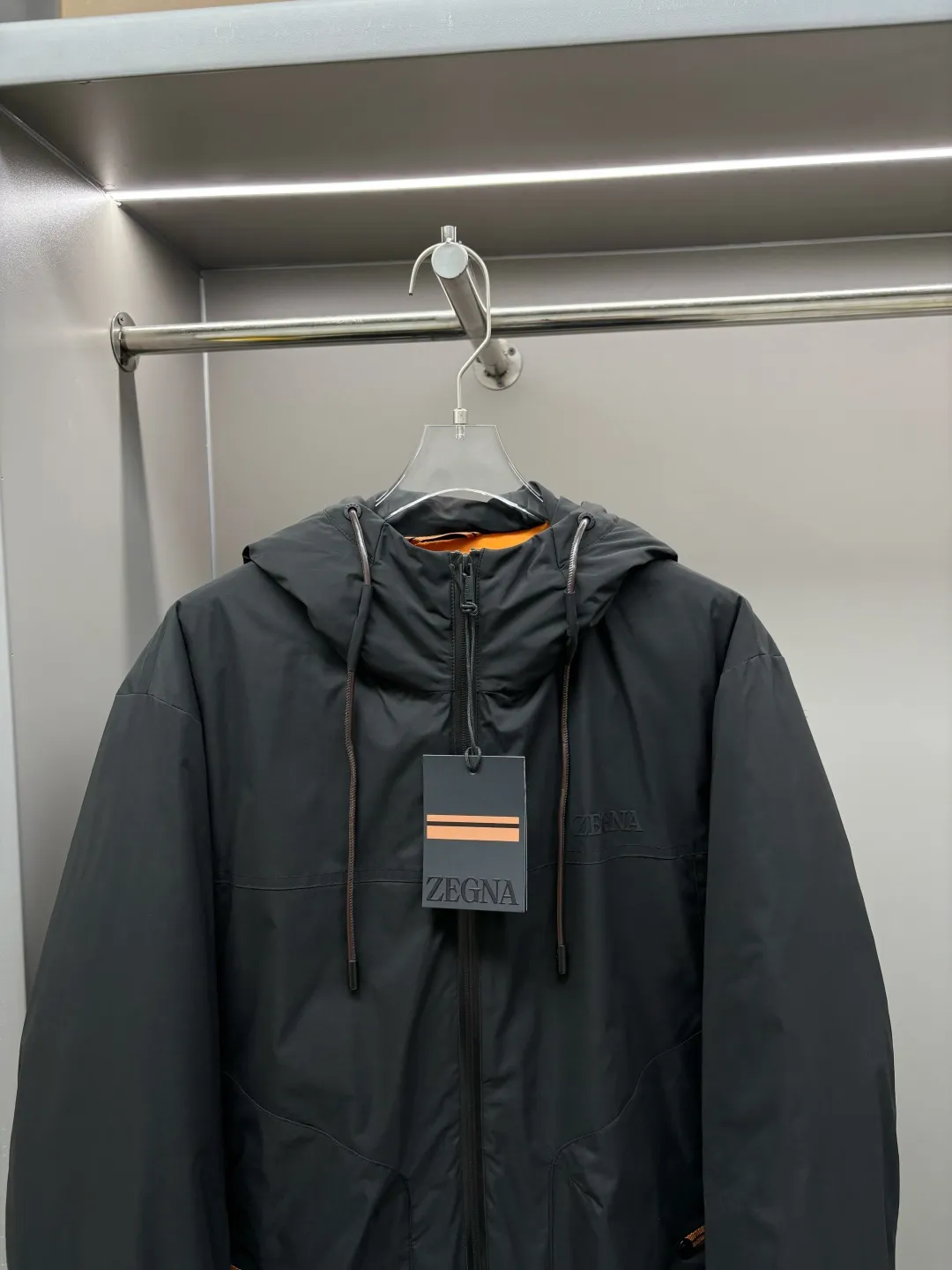 Zegna New Arrival ， Classic ， 。 ， ， ， ， ， ， ： 、 、Classic ， 。 ， ， 。 Size：M-XXXL ：Black